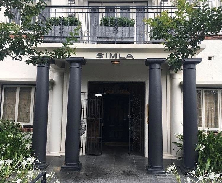 Topiary Art: Creating Living Sculptures